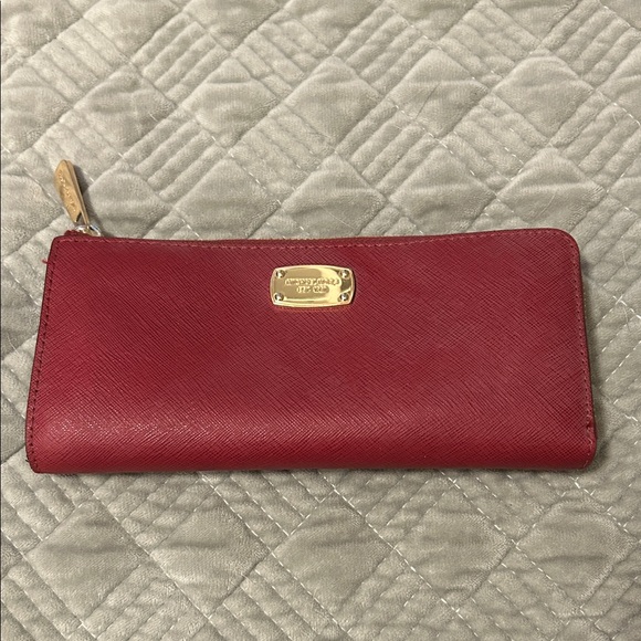Michael Kors Cherry Red Saffiano Wallet - Picture 1 of 3